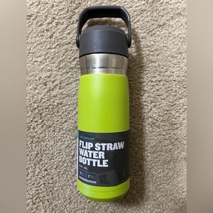 STANLEY flip straw water bottle — 22oz